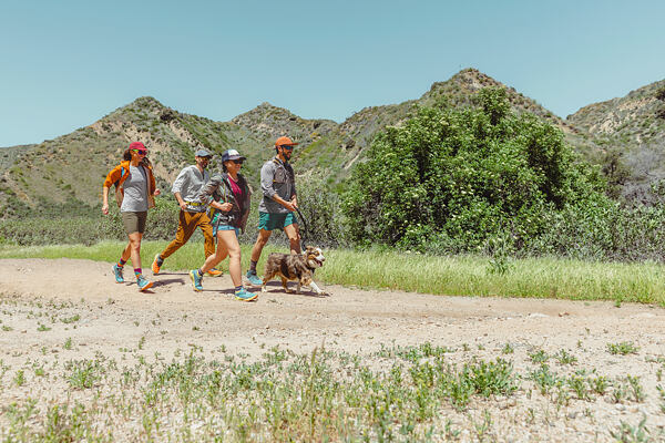 Fast hiking je ideální aktivita pro aktivní turisty